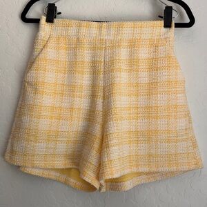 Daphnea Paris Women's Plaid Tweed Shorts Size Yellow White Small